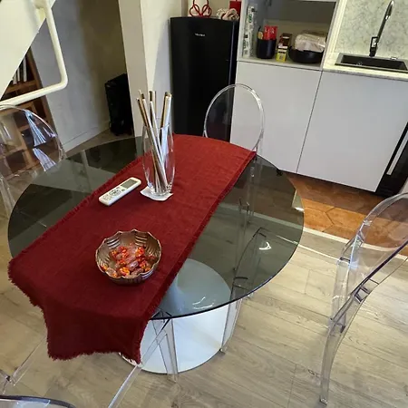 Venustaschiaia Tatil Evi Napoli